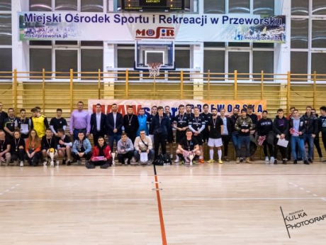 FC Pszczółka triumfatorem MAAW Sport Przeworskiej Ligi Halowej.