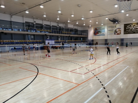 Mikołajkowy Turniej Badmintona Szkół Podstawowych o Puchar Burmistrza Miasta Przeworska - Relacja 